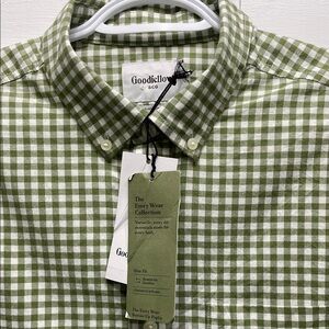 Light Green Gingham Button-Down Shirt Medium Slim fit